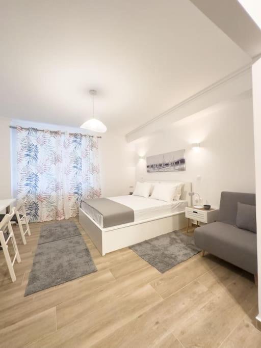 Petite Retreat In Kolonaki, Athens /Netflix Appartement Buitenkant foto