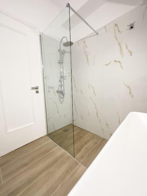 Petite Retreat In Kolonaki, Athens /Netflix Appartement Buitenkant foto