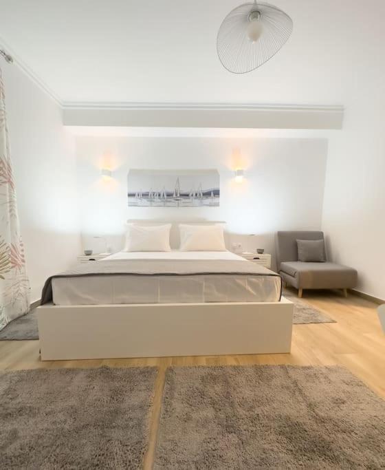 Petite Retreat In Kolonaki, Athens /Netflix Appartement Buitenkant foto
