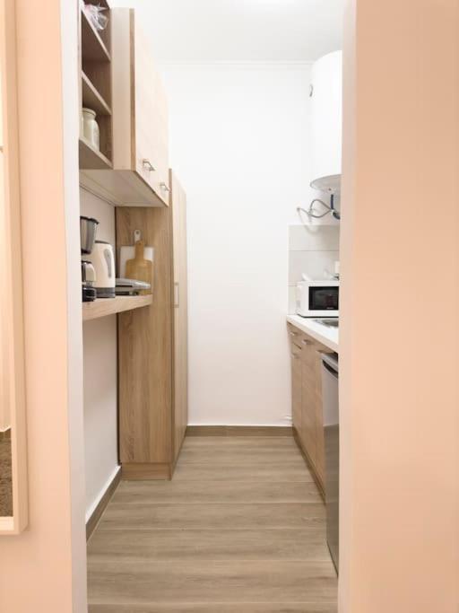Petite Retreat In Kolonaki, Athens /Netflix Appartement Buitenkant foto